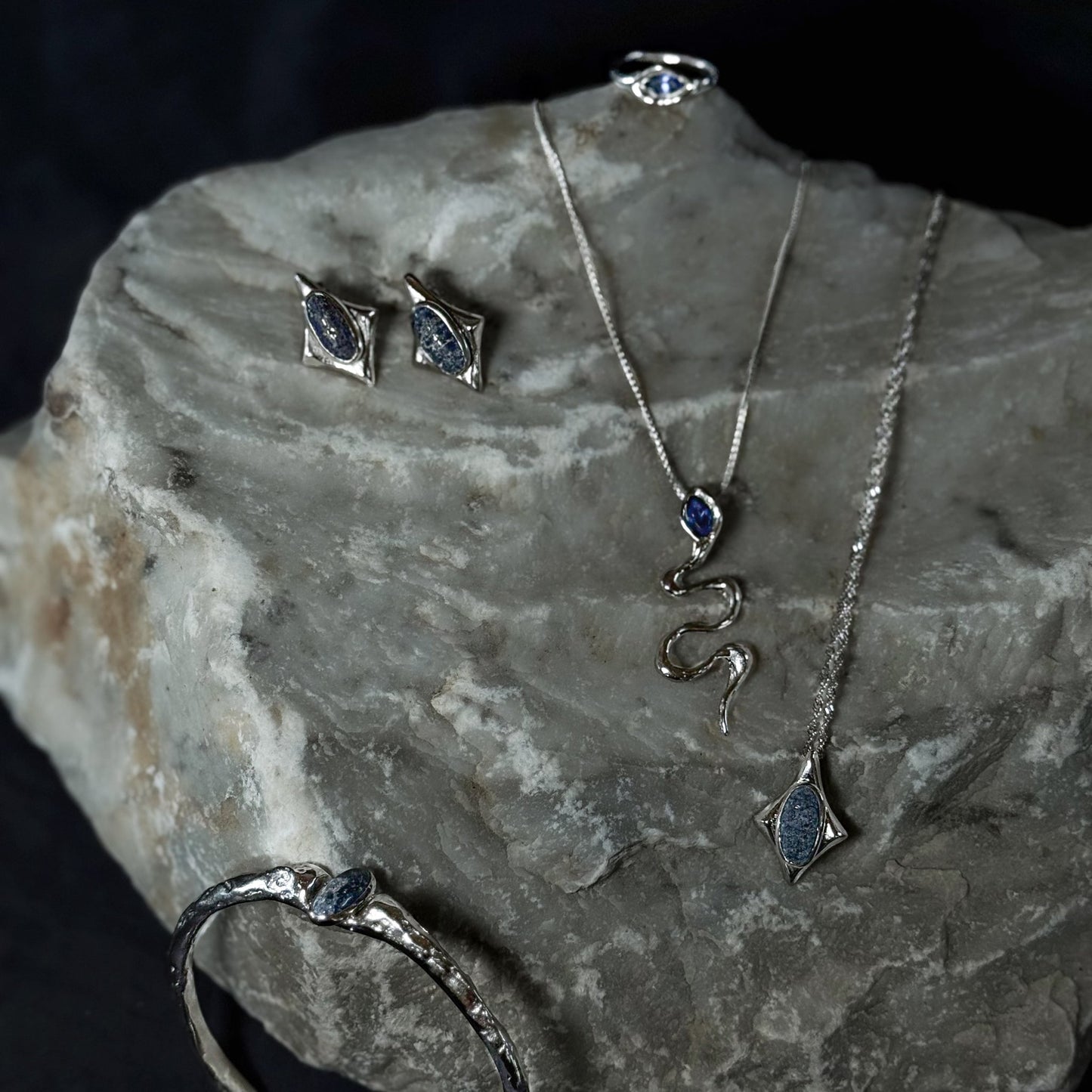 snake necklace 602Lab