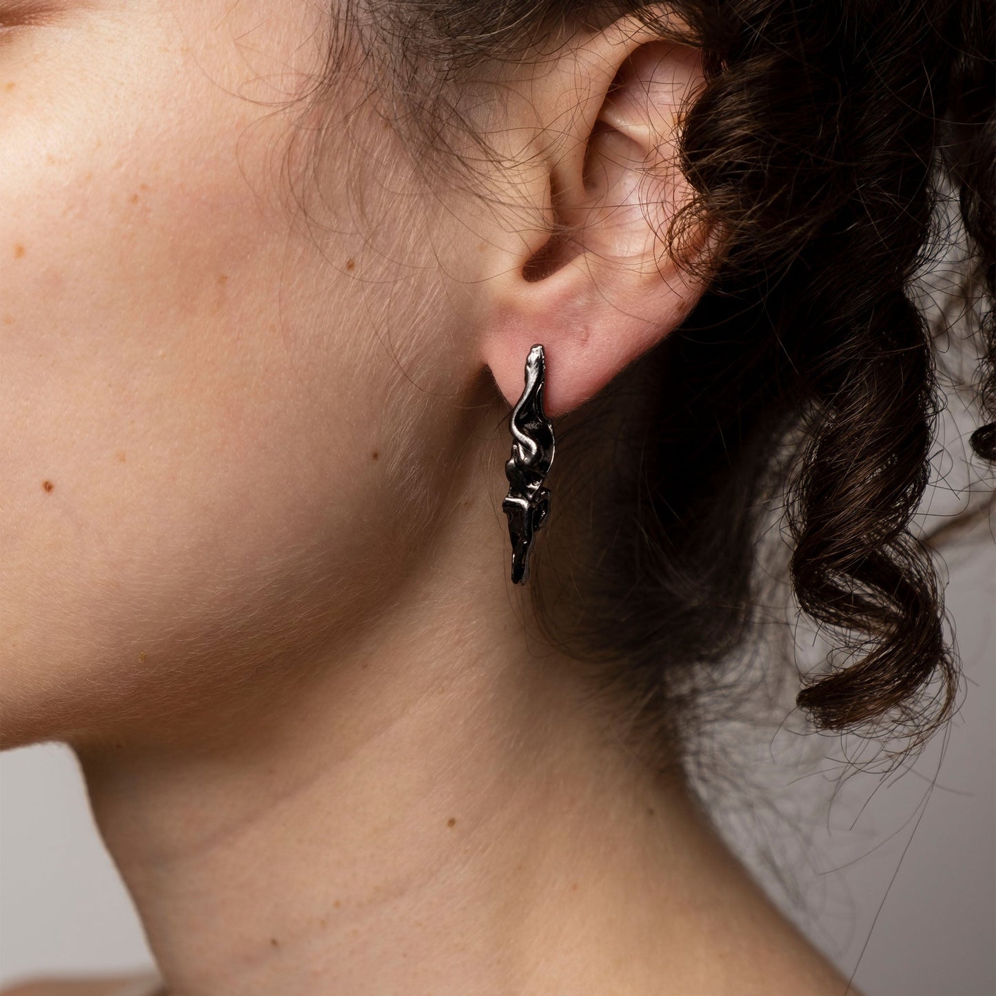 pucker earrings 602Lab