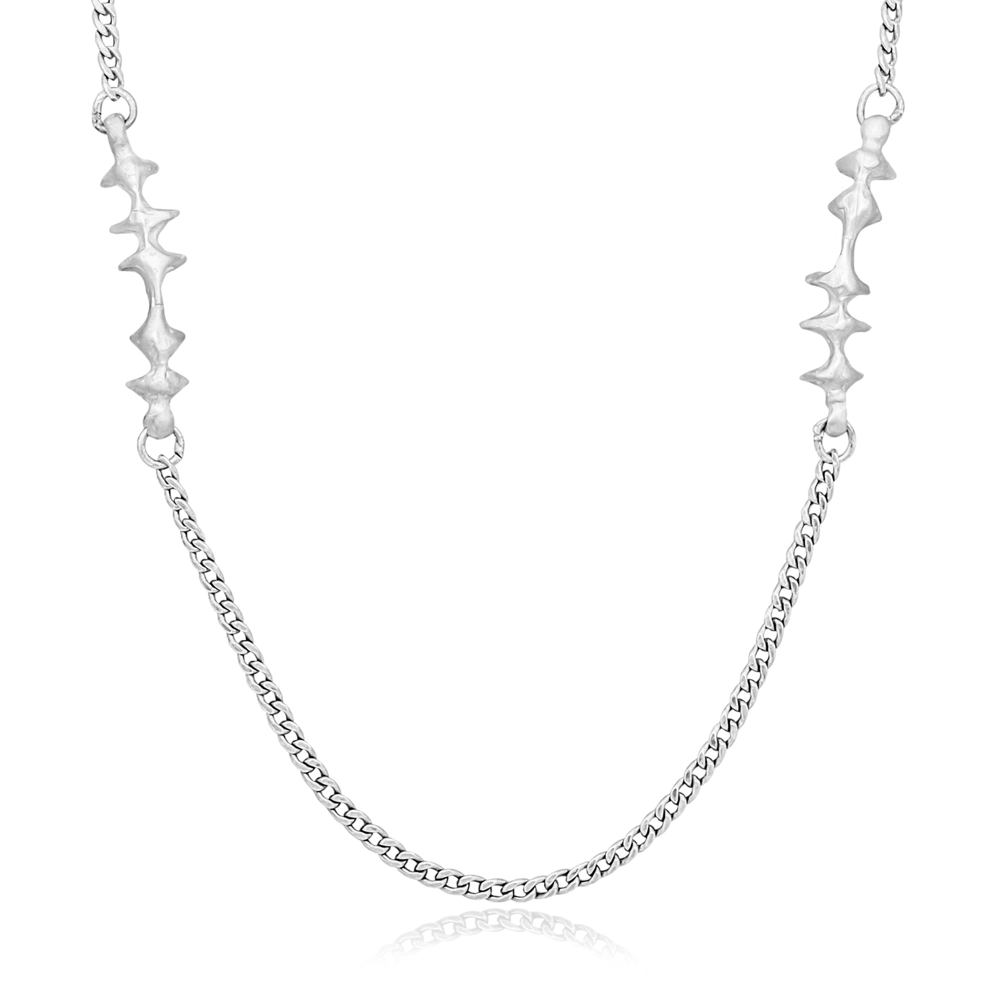 wilma in chain necklace 602Lab