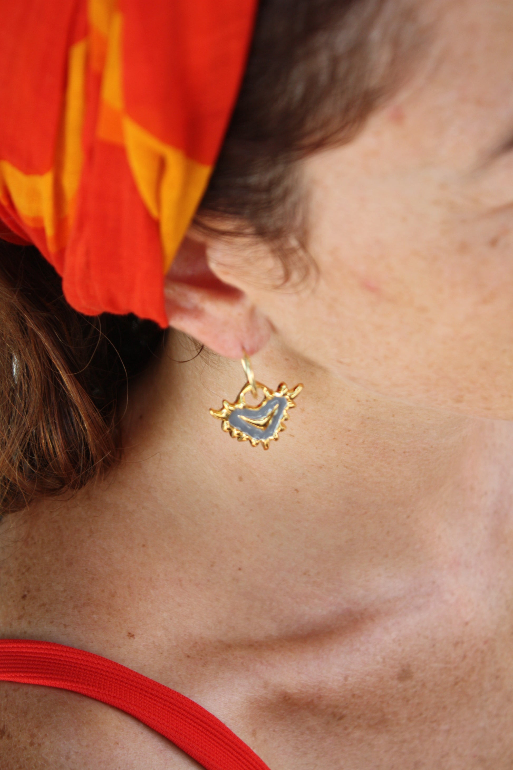 heart hoop earring 602Lab