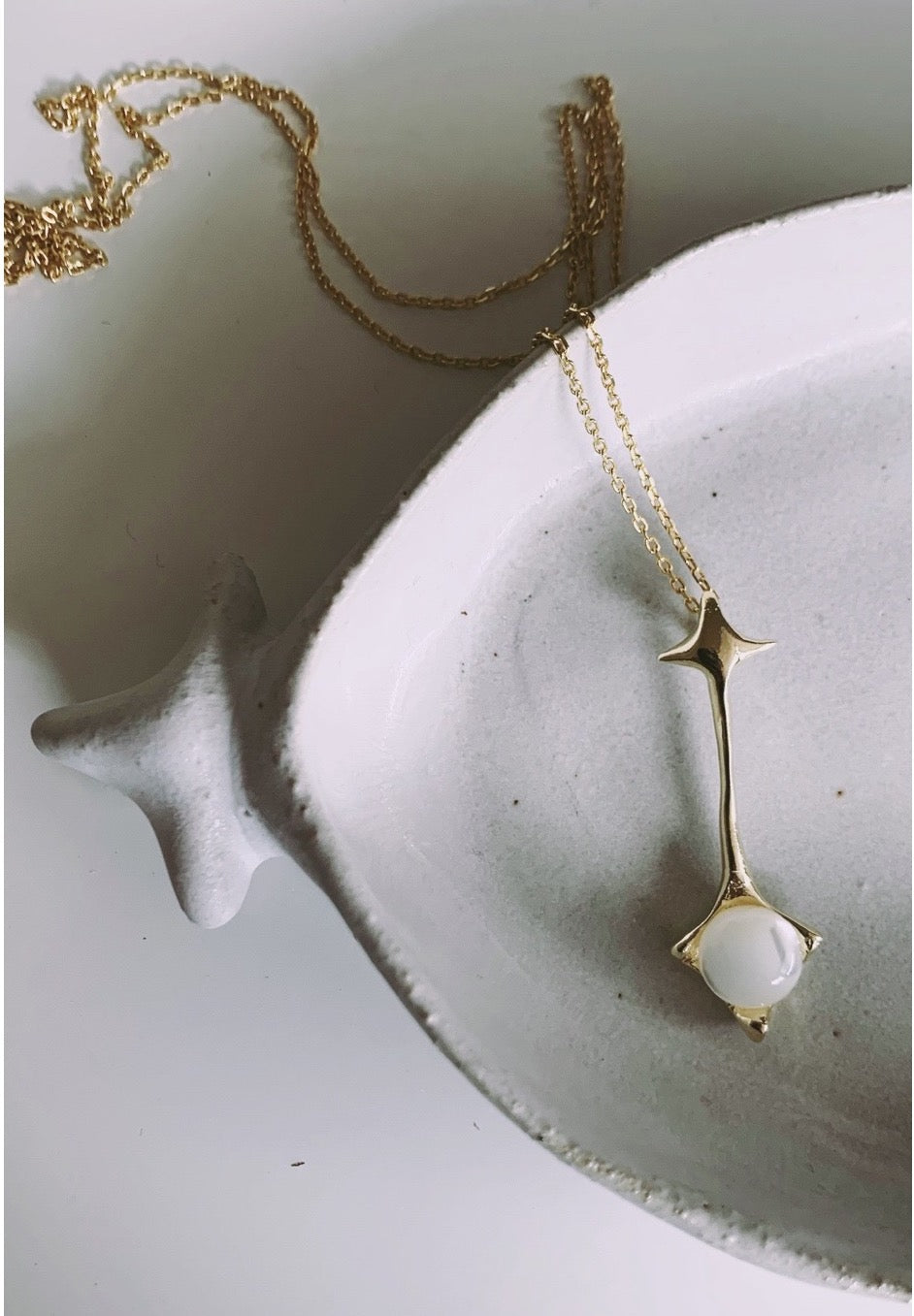 thymus pearl earring 602Lab