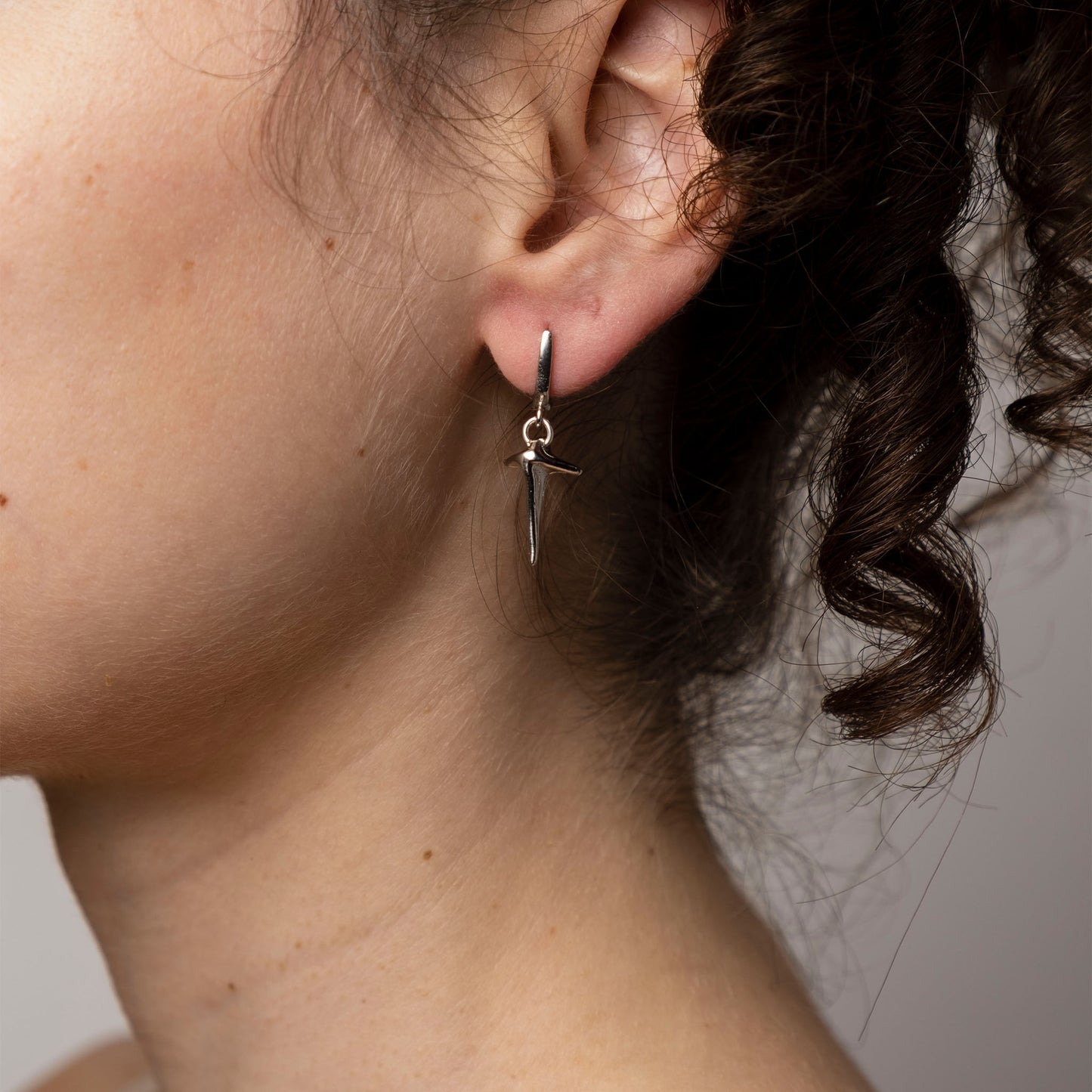 pin hoop earrings 602Lab